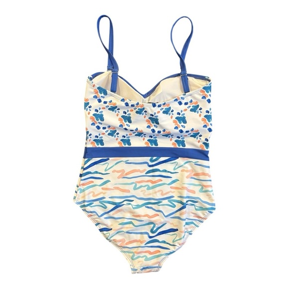 NWOT Siloett Floating Petals One-Piece Swimsuit UPF 30+ Chlorine-Resistant Sz 10 - Picture 2 of 9